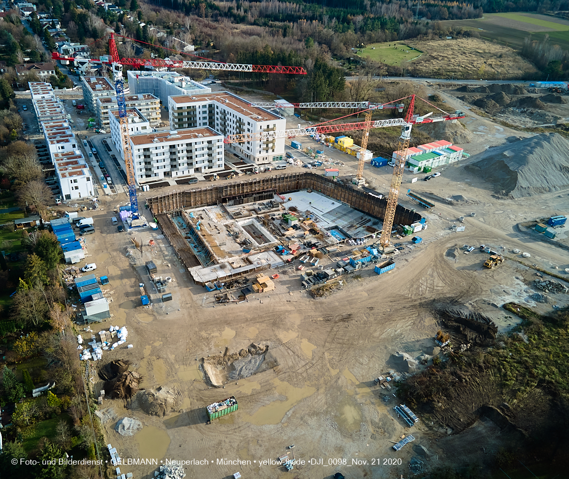 21.11.2020 - Piederstrorfer Gelände und Alexisquartier in Neuperlach in München